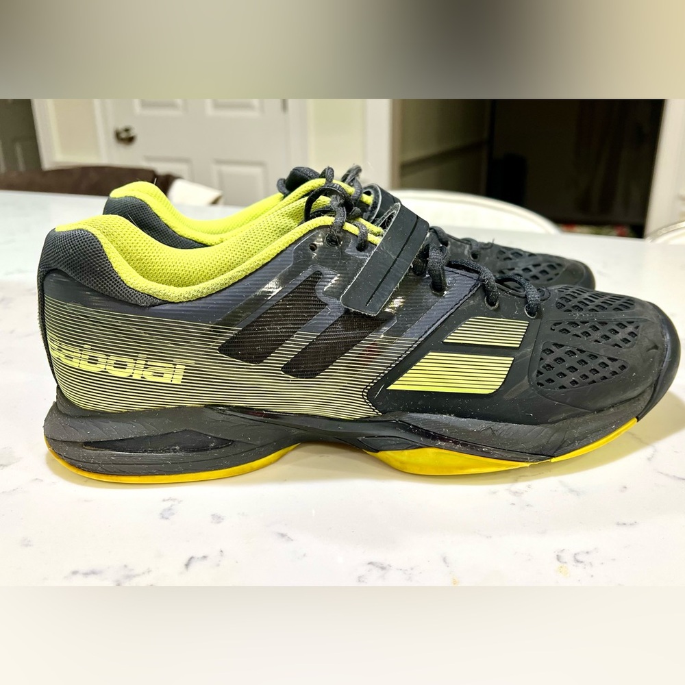Men’s Babolat Propulse Tennis Shoes Size 12 - Good Condition